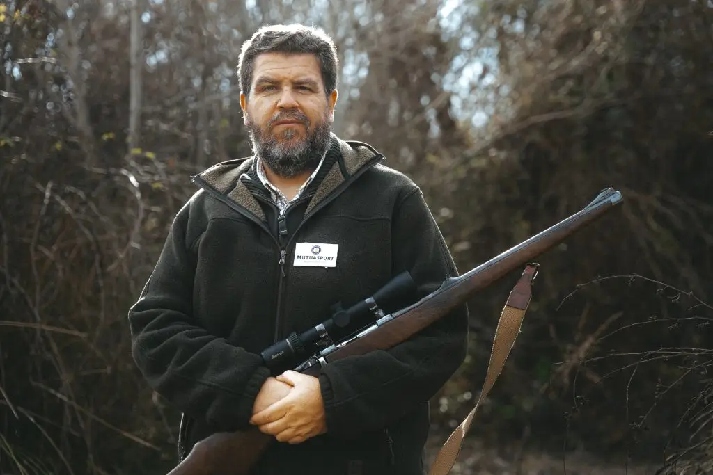 PACO LEÓN - CAZA SEGURA Y RESPONSABLE